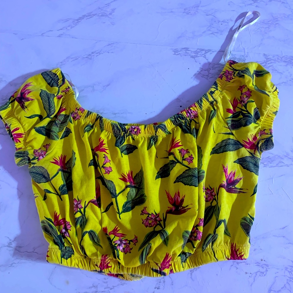 FOREVER 21 FLORAL OFF THE SHOULDER CROP TOP
